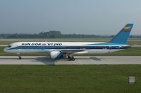4X-EBT @ EDDM - Sun d Or 757-200 - by Andy Graf-VAP