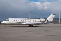 P4-GJL @ EDDM - Regionaljet