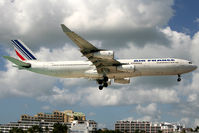 F-GLZT @ SXM - visitor - by Wolfgang Zilske