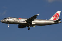 OE-LEB @ VIE - NIKI Airbus A320-214