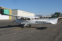 N520ND @ KAXN - Cessna 172S Skyhawk from the University of North Dakota. - by Kreg Anderson