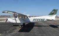 N565ND @ KAXN - Cessna 172S Skyhawk from the University of North Dakota. - by Kreg Anderson
