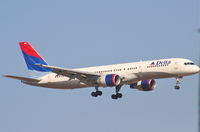 N605DL @ KLAX - Delta Airlines Boeing 757-232, 7R approach KLAX. - by Mark Kalfas