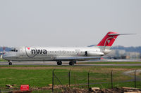 N8933E @ KDCA - Seen at KDCA on 3/27/2010 - by concord977