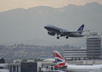 N806UA @ KLAX - United Airlines Airbus A319-131 N806UA, 25R departure KLAX. - by Mark Kalfas