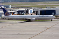 N68061 @ KIAH - Giant B764 taxis for departure. - by Darryl Roach
