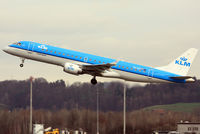 PH-EZI @ ZRH - . - by Roland Aigner