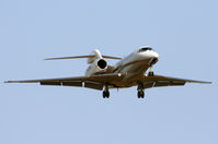 N114VW @ KIAH - Citation short final 27. - by Darryl Roach
