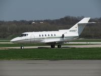 N9867 @ KLUK - Hawker 800XP Pro Line 21 - by Kevin Kuhn