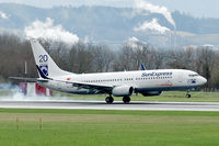 TC-SNF @ LOWL - SunExpress Boeing B737-8HC landing on RWY27 in LOWL/LNZ - by Janos Palvoelgyi