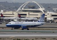 N807UA @ KLAX - Airbus A319