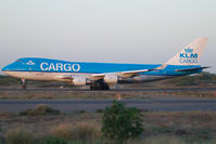 PH-CKD @ SHJ - KLM Boeing 747-400