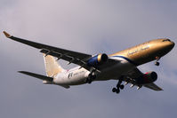 A9C-KA @ EGLL - The livery looks great with sun!