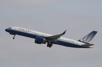 N502UA @ KLAX - Boeing 757-200 - by Mark Pasqualino