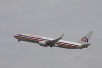 N983AN @ KLAX - Boeing 737-800 - by Mark Pasqualino