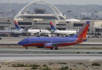 N438WN @ KLAX - Boeing 737-700 - by Mark Pasqualino