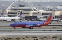 N655WN @ KLAX - Boeing 737-300 - by Mark Pasqualino