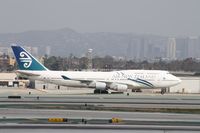 ZK-SUI @ KLAX - Boeing 747-400 - by Mark Pasqualino