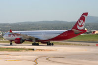 D-AERK @ LEPA - Arriving to drop off some sun seekers