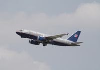 N821UA @ KLAX - Airbus A319 - by Mark Pasqualino