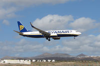 EI-EFP @ GCRR - Ryanair B737 at Arrecife , Lanzarote in March 2010