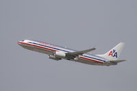 N822NN @ KLAX - Boeing 737-800 - by Mark Pasqualino
