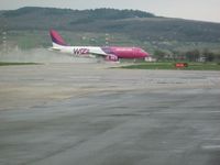 HA-LPX @ LRCL - Landing