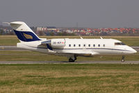 OE-IKP @ VIE - Amira Air Canadair Challenger 604