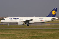 D-AIPX @ VIE - Lufthansa Airbus A320-211