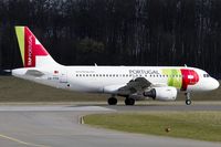 CS-TTO @ ELLX - line up for departure - by Friedrich Becker