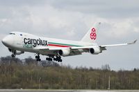 LX-KCV @ ELLX - short final RW24 - by Friedrich Becker