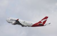 VH-OEB @ KLAX - Boeing 747-400 - by Mark Pasqualino