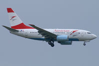 OE-LNL @ VIE - Austrian Airlines Boeing 737-600 - by Thomas Ramgraber-VAP