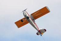 N626AP @ KLGB - Banner Pick Up - by Marty Kusch