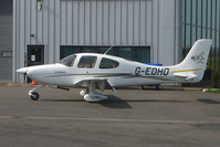 G-EDHO @ EGBT - Cirrus SR20 at Turweston - by Terry Fletcher