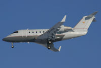 OE-HLE @ LOWW - CL-600 - by Andy Graf-VAP