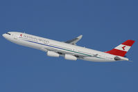 OE-LAH @ LOWW - Austrian Airlines A340-200