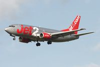 G-CELJ @ EGNT - Boeing 737-330 on approach to Rwy 25 at Newcastle Airport in 2007. - by Malcolm Clarke
