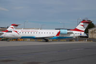 OE-LCI @ VIE - Austrian Arrows Regionaljet - by Dietmar Schreiber - VAP