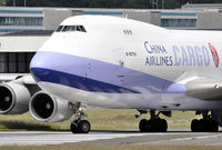 B-18709 @ ELLX - China Cargo - by Volker Hilpert
