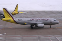 D-AKNQ @ EDDS - Our chariot for both legs STN-STR + STR-STN