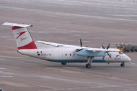 OE-LTO @ EDDS - Arriving onto its stand