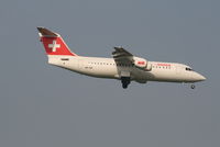 HB-IXN @ EBBR - Arrival of flight LX778 to RWY 02