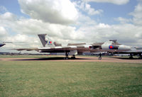 XH560 photo, click to enlarge XH560 photo, click to enlarge