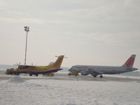 OE-LIR @ LOWG - OE-LIR together with NIki A320 OE-LEX