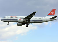 9H-AEQ @ GRZ - . - by Roland Aigner