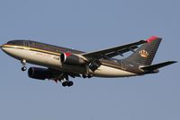 JY-AGN @ VIE - Royal Jordanian Airbus A310-304