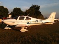 PR-VIU @ SDCO - SR-22 2004 - by hpais