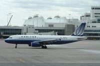 N439UA @ KDEN - Airbus A320