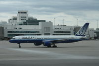 N524UA @ KDEN - Boeing 757-200 - by Mark Pasqualino